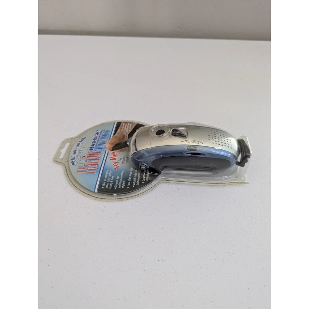 N/A radio flashlight